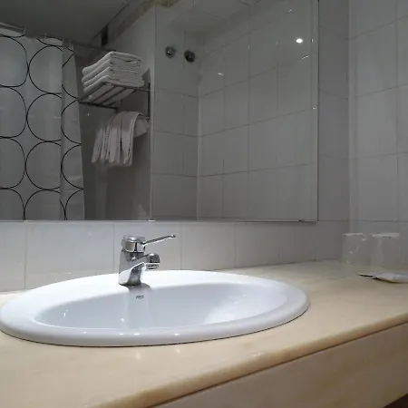 Hotel Les Pistes 3*